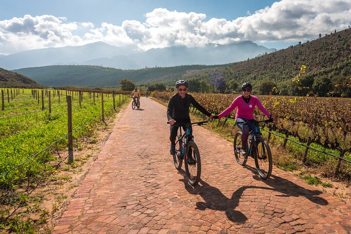 Franschhoek E-bike Ride & Wine Experience - Photo 1 of 12